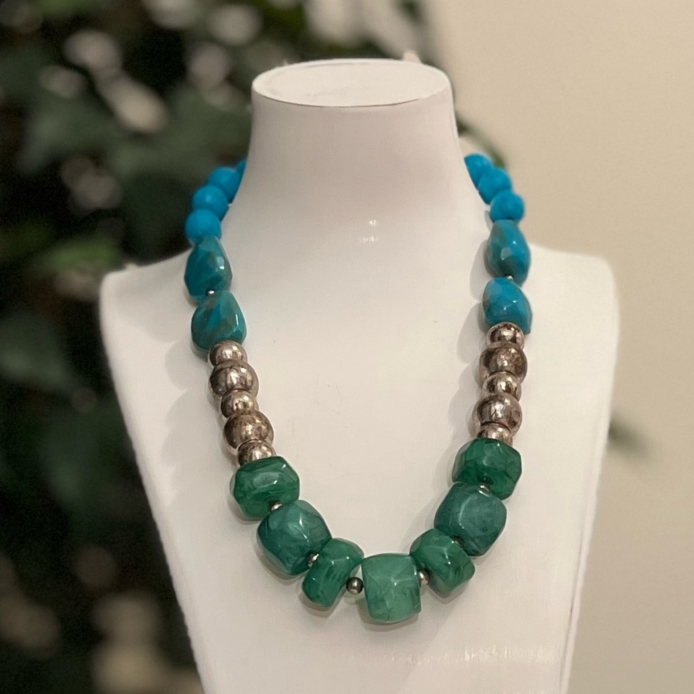✔️Aqua & Silver Chunky Beaded Necklace - Picture 3 of 7